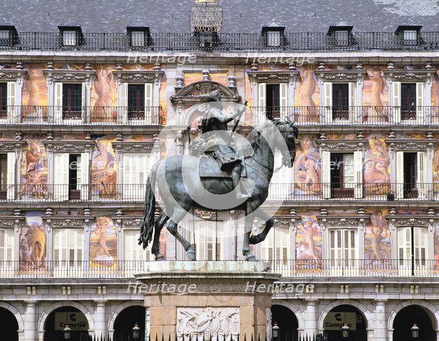 Equestrian statue of King Philip III, Plaza Mayor, Madrid, Spain