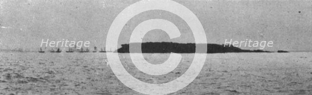 'La chasse aux voiliers Turcs dans la mer Noire; Une flottille turque est rencontree..., c1915. Creator: Unknown.