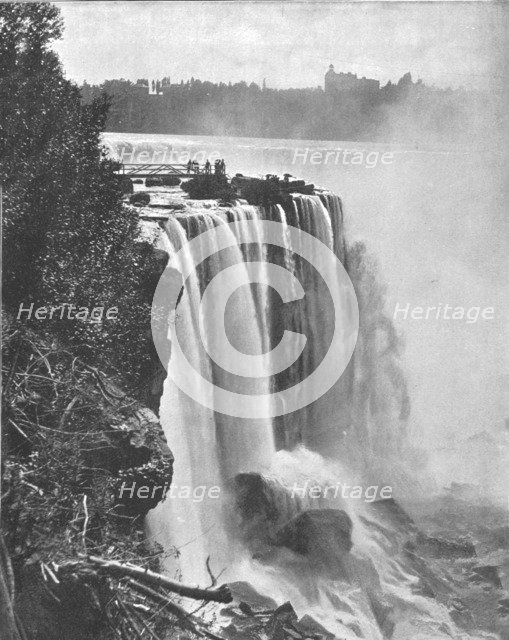 Horseshoe Falls, Niagara, North America, c1900.  Creator: Unknown.