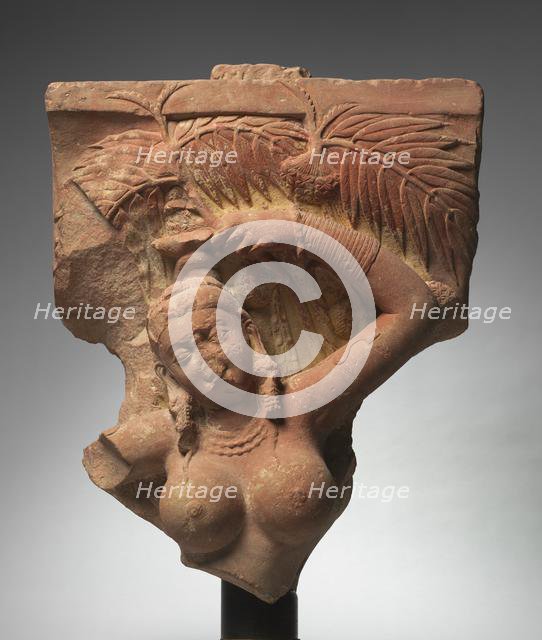 Gateway Bracket, 150-200. Creator: Unknown.