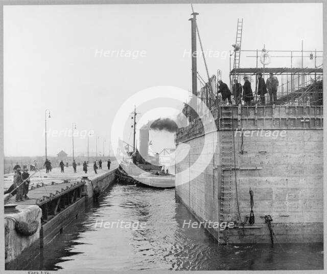 Tilbury Docks, Chadwell St Mary, Thurrock, Essex, 03/1952. Creator: John Laing plc.