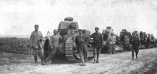'Notre Artillerie d'Assaut; La Replique de Foch: Au Sud-ouest de Soissons; un groupe de..., 1918. Creator: Unknown.