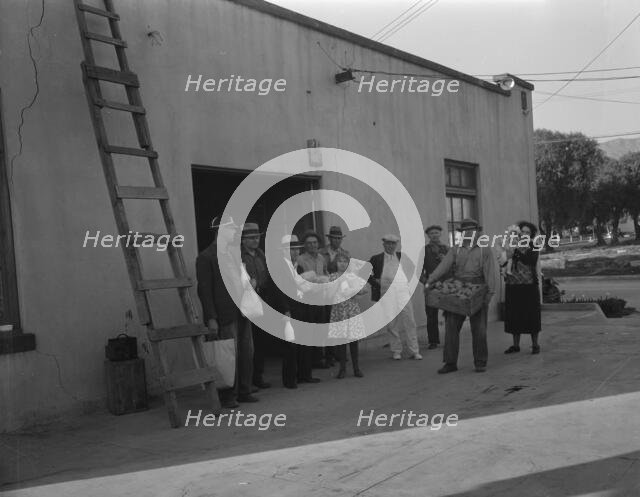 Self-help cooperative, members of the community, Burbank, California, 1936. Creator: Dorothea Lange.