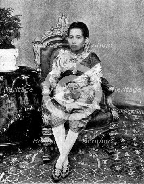 The Queen of Siam, 1895. Creator: George Meisenbach.