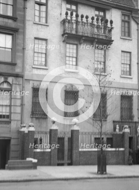 Lewisohn house and garden, ca. 1920. Creator: Arnold Genthe.