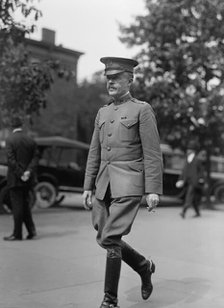 Colonel W.I. Carter, U.S.A., 1917. Creator: Harris & Ewing.