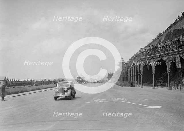 Vauxhall 14-6 of GL Boughton on Madeira Drive, Brighton, RAC Rally, 1939. Artist: Bill Brunell.
