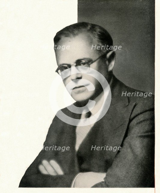 'Interviewed in camera: Film Producer Basil Dean reveals Star Booth's Gin In Your Cocktails And You Artist: Unknown.