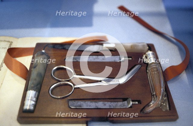 Circumcision set, Dutch, 1827. Artist: Unknown