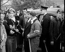 A Crowd of Angry Civilians, 1932. Creator: British Pathe Ltd.