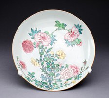 Dish, China, c. 1725, Qing Dynasty (1644-1911), Yongzhen period (1723-1735). Creator: Unknown.