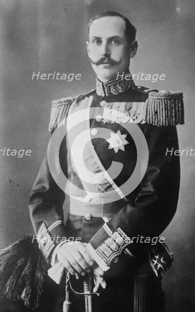 King of Norway in uniform, Karl Anderson Photo, 1912. Creator: Bain News Service.