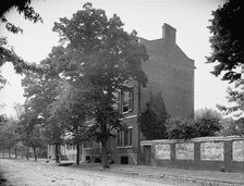 Fairfax House, Alexandria, Va., between 1900 and 1910. Creator: Unknown.