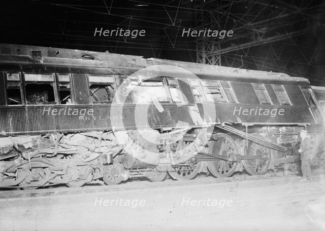 New Haven R.R. wreck, 1913. Creator: Bain News Service.