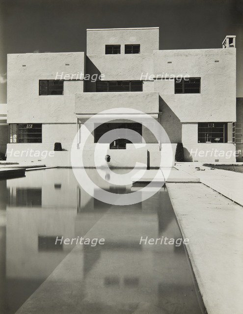 Crowsteps, Tydehams, Newbury, Berkshire, c1930. Artist: Herbert Felton.