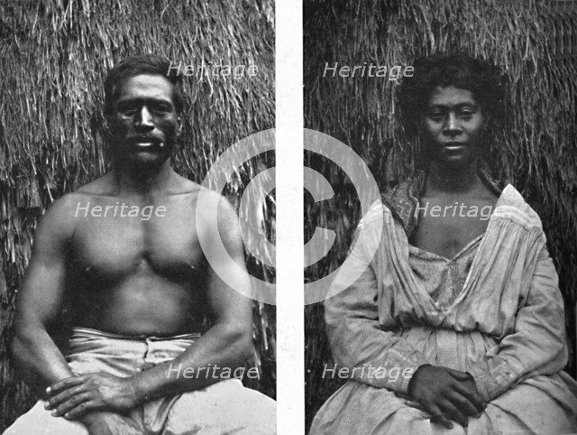 Male and female Hawaiians in full face, 1902. Artist: Unknown.