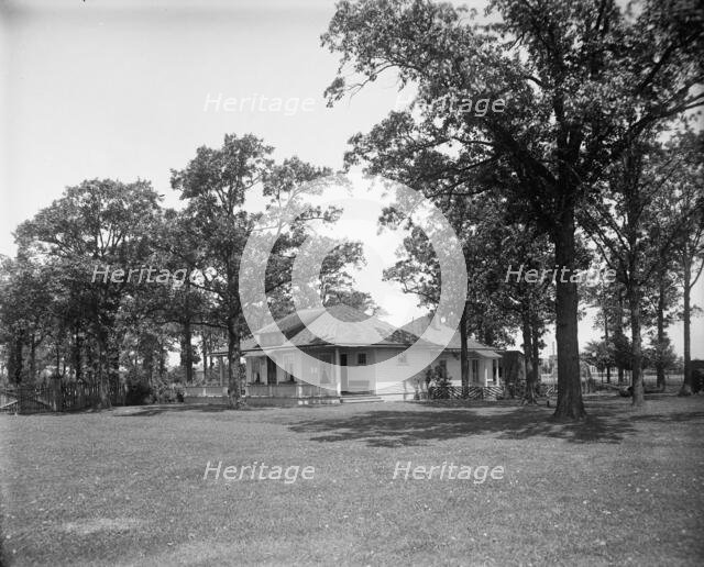 Country club, distant view, Walkerville, Ont., between 1905 and 1915. Creator: Unknown.