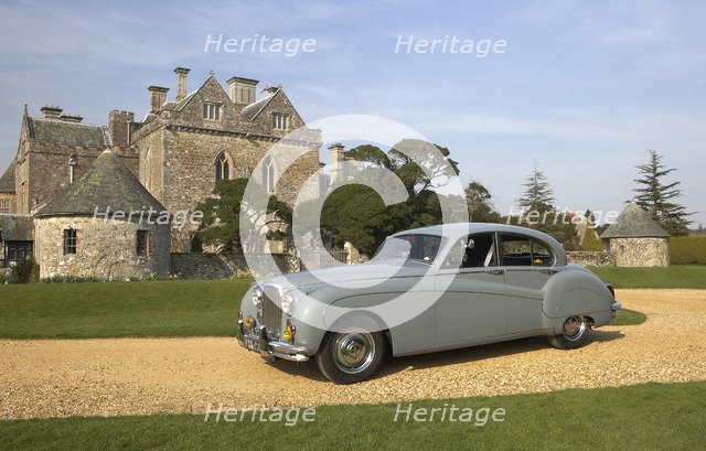 1959 Jaguar MK9 Artist: Unknown.