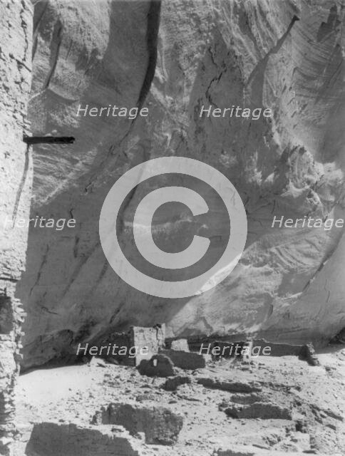Antelope ruin-Navaho, c1906. Creator: Edward Sheriff Curtis.