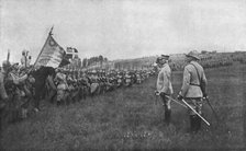 'Le general Fayolle. Commandant L'armee, passe en revue ses anciens regiments de l'Artois', 1915. Creator: Unknown.