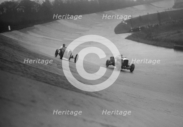 Bugatti and Bentley of Eddie Hall racing at a BARC meeting, Brooklands, Surrey, 1931 Artist: Bill Brunell.