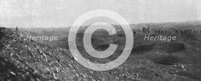 'L'attaque du 24 octobre dans le secteur du bois fumin; la progression continue et les..., 1916. Creator: Unknown.