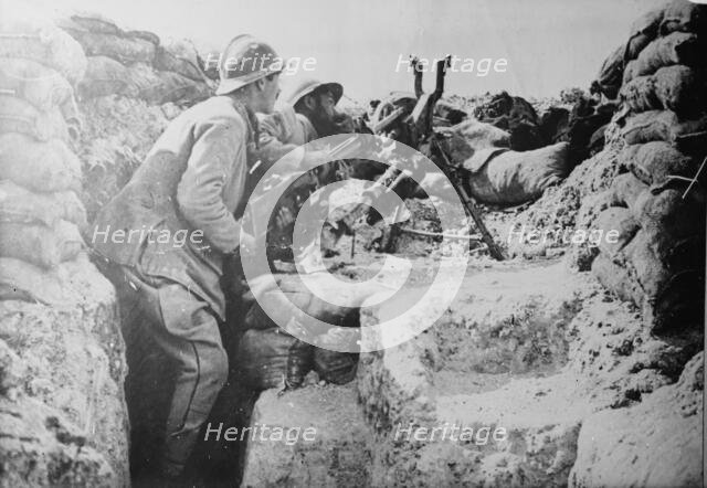 French put a mitrailleuse in position, between c1915 and 1918. Creator: Bain News Service.