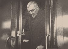 Kuprin's return to the Soviet Union, 1937.