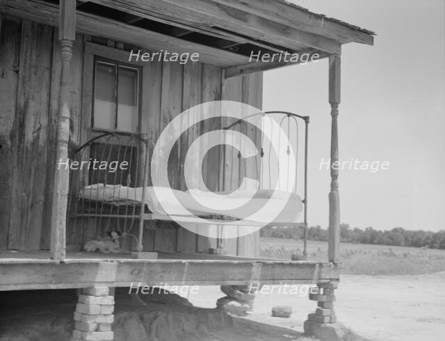 Home of white tenant farmer family, Newport, Oklahoma, 1937. Creator: Dorothea Lange.