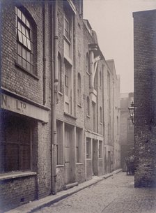 George and Catherine Wheel Alley, London, c1912. Artist: Anon