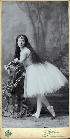 Luigia Cerale as Giselle, c. 1880. Creator: Löwy, Josef (1834-1902).