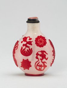 Snuff Bottle with Various Free-Floating Flower Heads and Fruits, Qing dynasty, 1750-1830. Creator: Unknown.