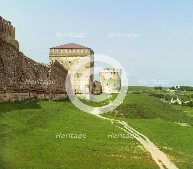Smolensk: Fortress wall, 1912. Creator: Sergey Mikhaylovich Prokudin-Gorsky.