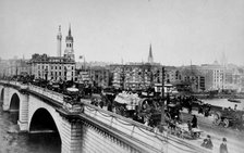 A busy day on London Bridge, London. Artist: London Stereoscopic & Photographic Co