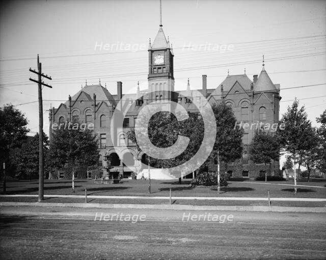 City Hall, Saginaw, Mich., between 1900 and 1910. Creator: Unknown.