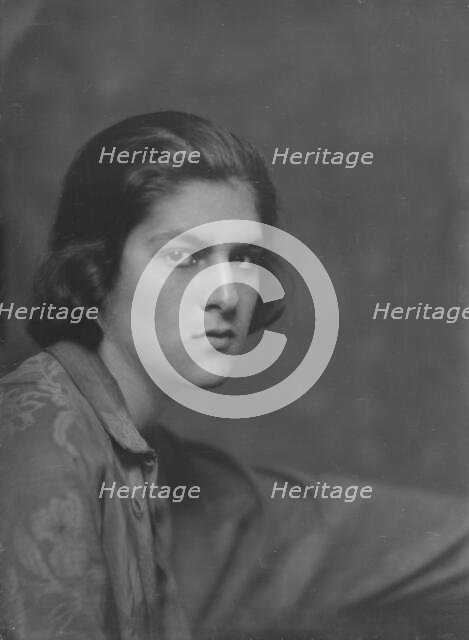 Miss Wittenburg, portrait photograph, 1919 Mar. 27. Creator: Arnold Genthe.