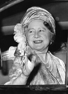 The Queen Mother (1900-2002) celebrates her 72nd birthday, 1972. Artist: Unknown