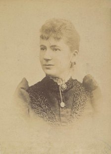 Pelgrom. Elise (femme Schouppe). Deux photographies, dont une légendée: Reprod. faite 22/2..., 1893. Creator: Alphonse Bertillon.