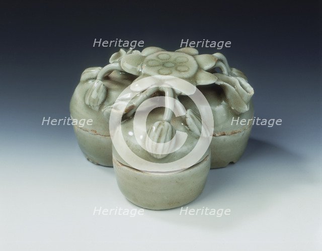 Yue celadon cosmetic box, Five Dynasties-early Northern Song dynasty, China, 10th-11th century. Artist: Unknown