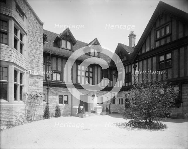 Edward C. Walker residence, court yard, Walkerville, Ont., between 1906 and 1915. Creator: Unknown.
