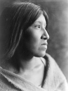 A Desert Cahuilla woman, head-and-shoulders portrait, facing right, c1924. Creator: Edward Sheriff Curtis.