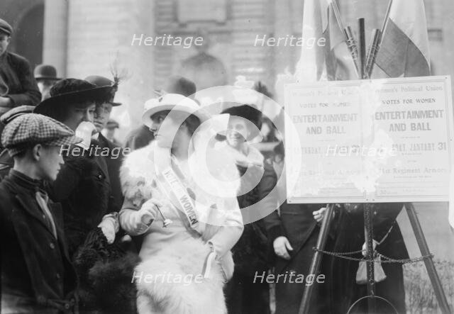 Mrs. Sidney Berg, 1914. Creator: Bain News Service.