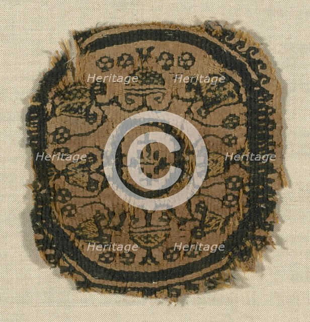 Roundel, Egypt, Arab period (641-969), 9th century. Creator: Unknown.