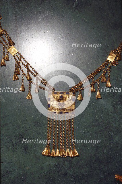 Pectoral behalf of the pharaoh and high priest of Amon Pinedjem, c990BC-969BC Artist: Unknown.