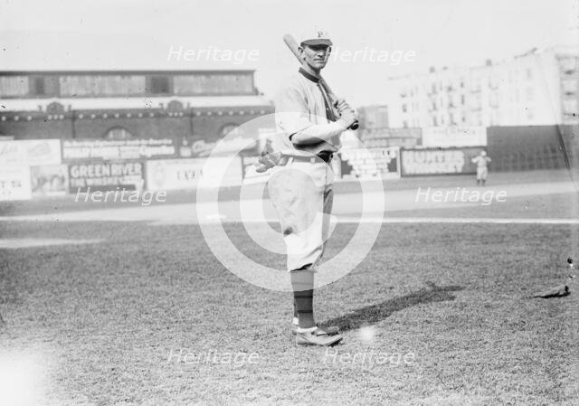 Owen Wilson, Pittsburgh, NL (baseball), 1911. Creator: Bain News Service.