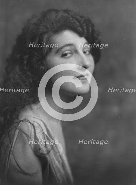 Miss Florence Fair, portrait photograph, 1918 Mar. 12. Creator: Arnold Genthe.