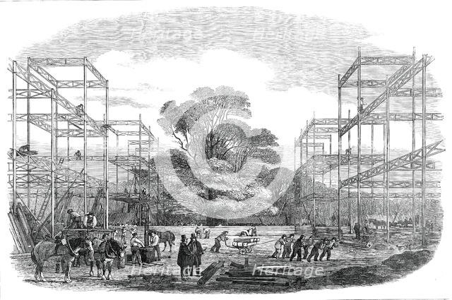 The Building in Hyde Park for the Great Exhibition of 1851 - the Transept - (Looking North), 1850. Creator: Unknown.