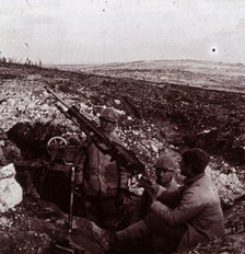 Machine guns, Mount Kemmel, Flanders, Belgium, c1914-c1918. Artist: Unknown.