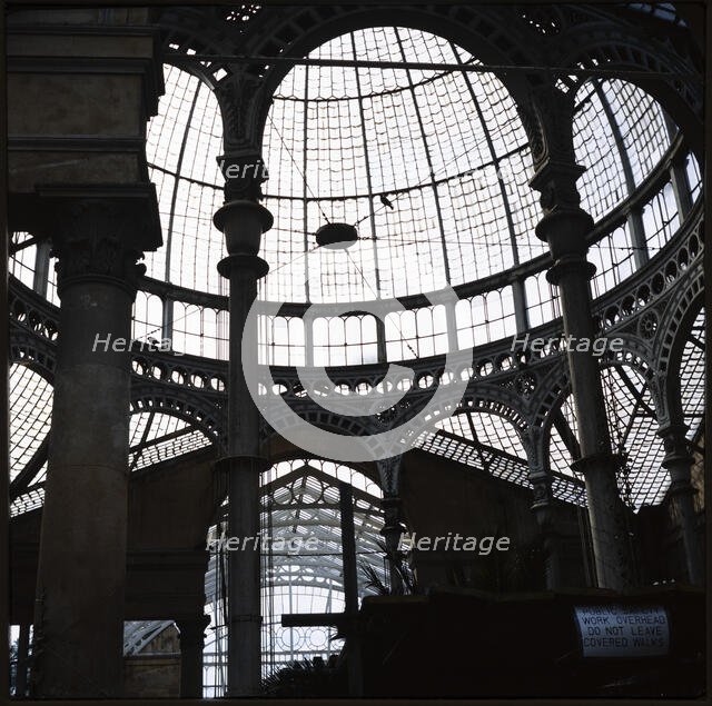 Conservatory, Syon House, Hounslow, Greater London Authority, 1985 Creator: Ian Mesnard Parsons.