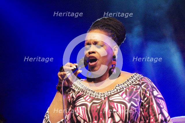 Dianne Reeves, Love Supreme Jazz Festival, Glynde Place, East Sussex, 2015. Artist: Brian O'Connor.
